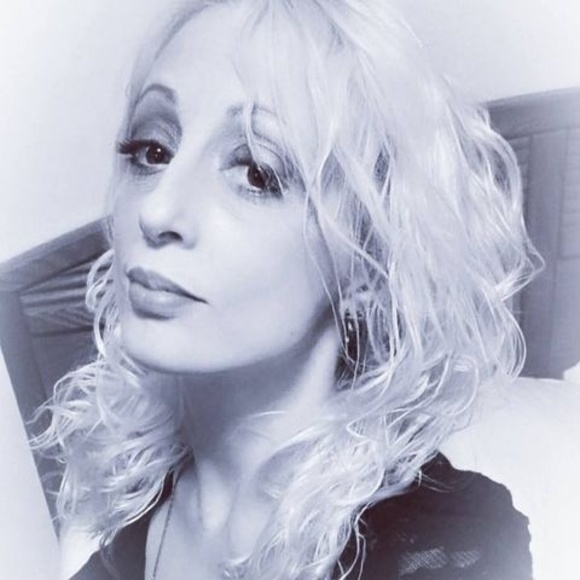 Meet your Posher, Cheri - Picture 1 of 1